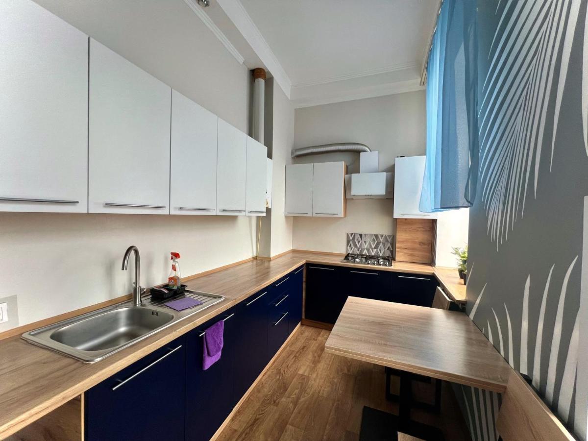 Hostel On Universytet Kiev Ngoại thất bức ảnh