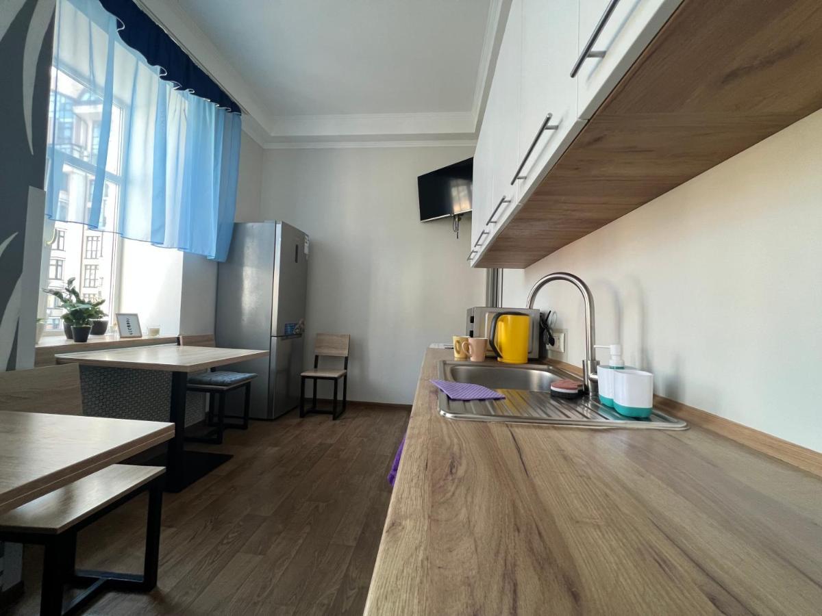 Hostel On Universytet Kiev Ngoại thất bức ảnh