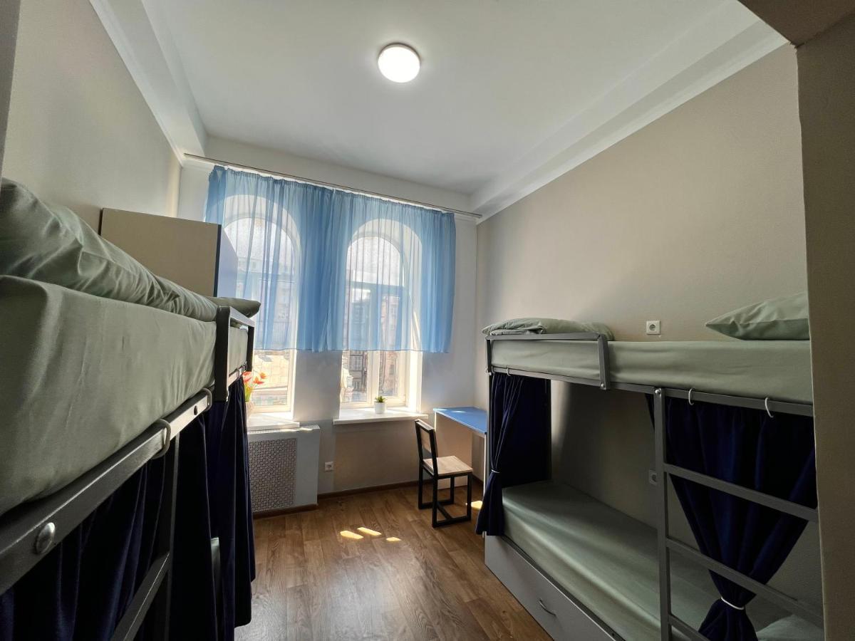 Hostel On Universytet Kiev Ngoại thất bức ảnh